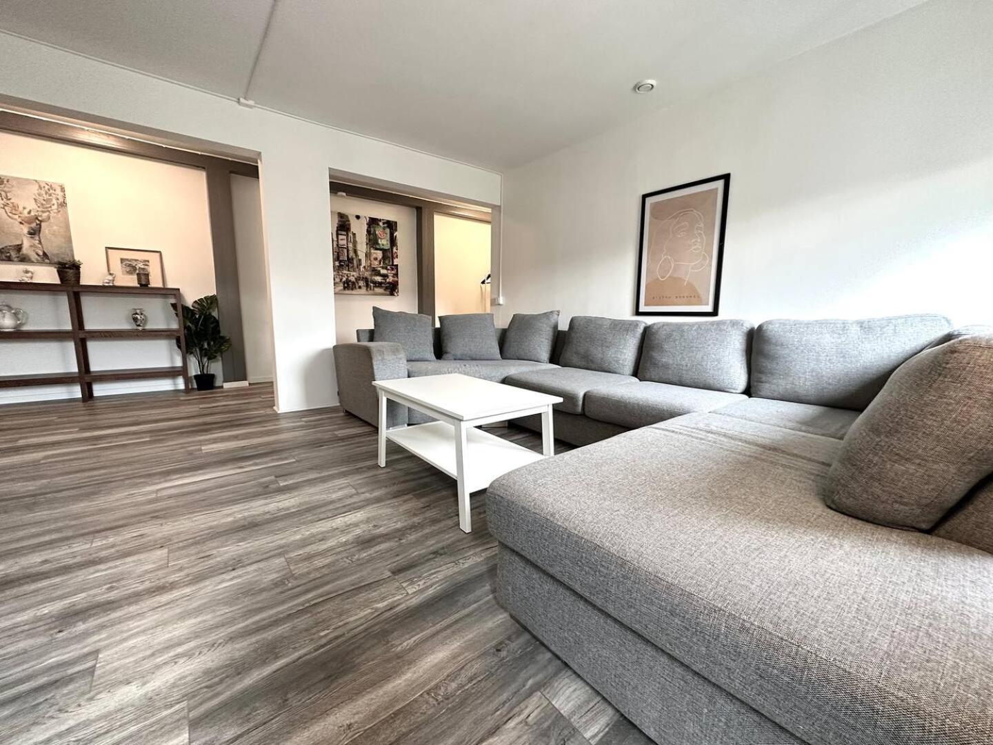 Penthouse In Vasastaden Gothenburg Exterior photo
